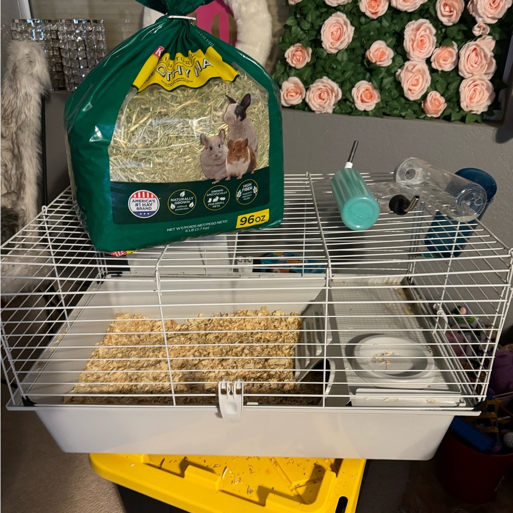 Hamster cage with lots of extras great condition